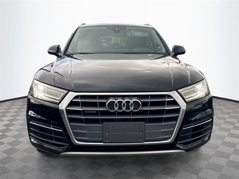 Used 2018 Audi Q5 2.0T Premium w/ Convenience Package image 2