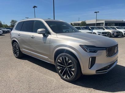 New 2026 Volvo XC90 B5 Core w/ Protection Package Premier