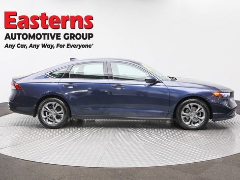 Used 2024 Honda Accord EX image 4