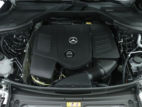 New 2026 Mercedes-Benz GLC 300 image 10