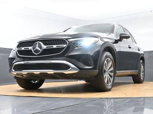 Used 2024 Mercedes-Benz GLC 300 4MATIC image 50