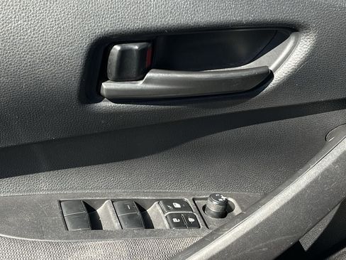 Used 2024 Toyota Corolla LE FWD image 21
