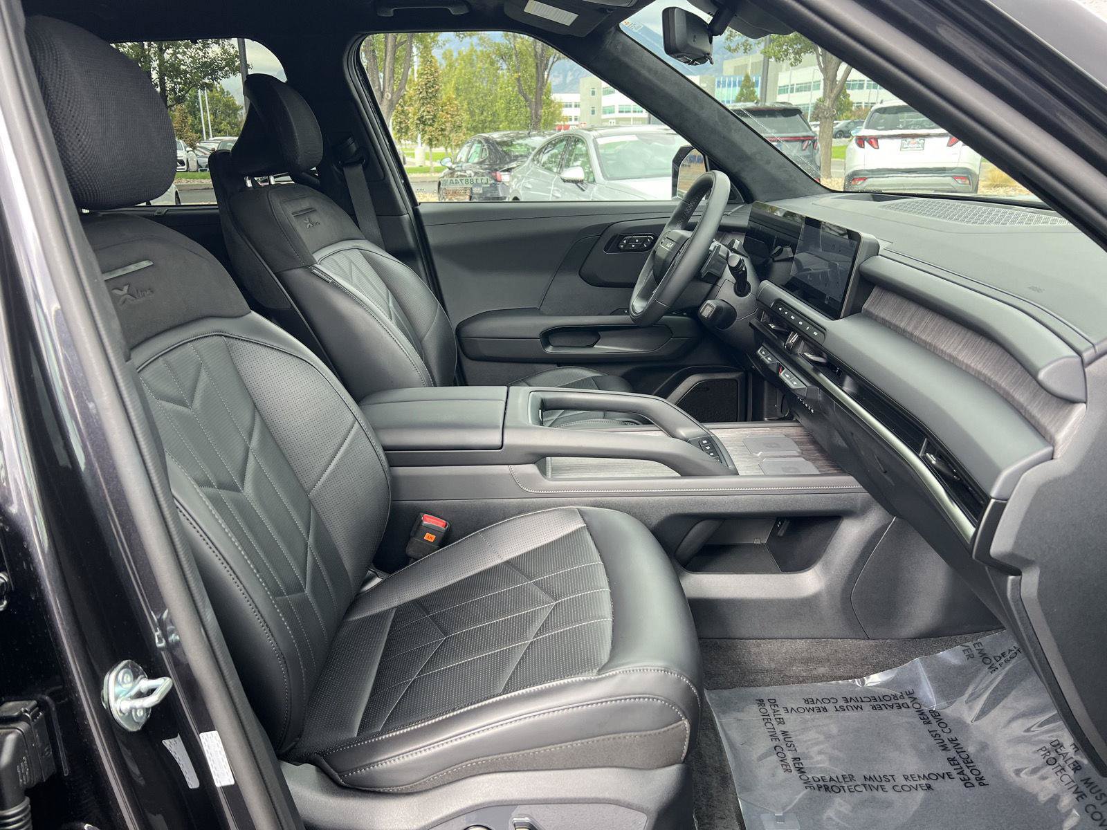 Used 2027 Kia Telluride SX Prestige X-Line w/ Towing Package AWD/4WD image 4