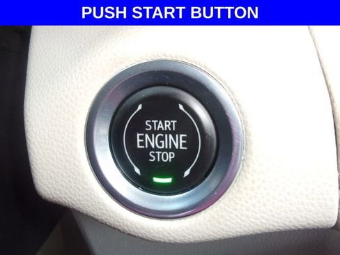 Used 2023 Buick Envision Avenir FWD image 4