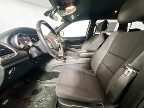 Used 2019 Jeep Grand Cherokee Laredo image 14