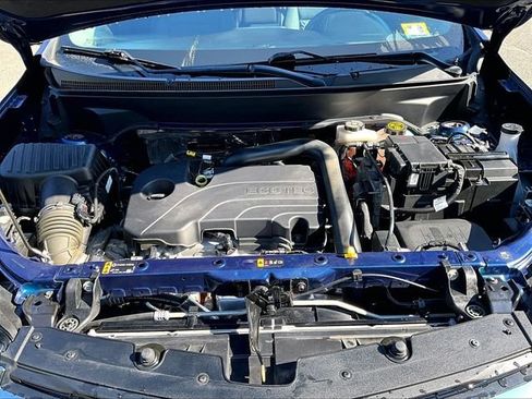 Used 2023 Chevrolet Equinox LT AWD/4WD image 10