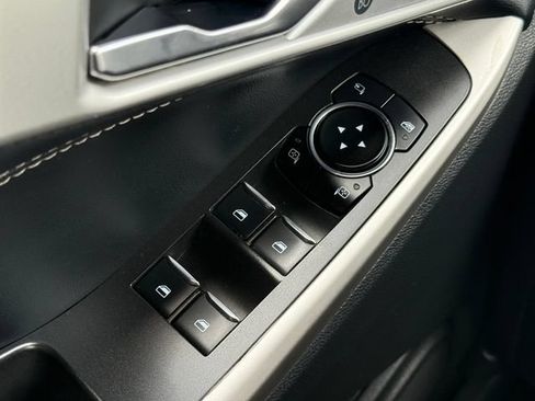 Certified 2023 Ford Explorer XLT w/ Equipment Group 202A AWD/4WD image 25