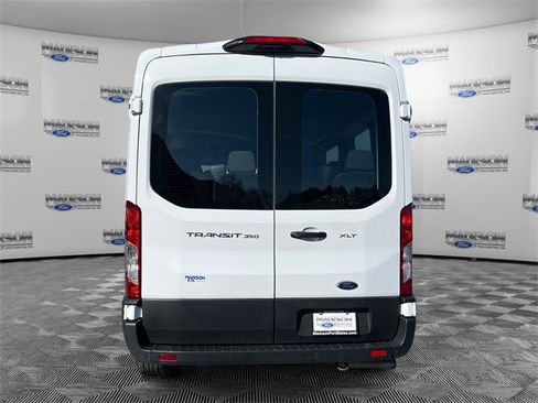 Used 2023 Ford Transit 350 XLT image 4