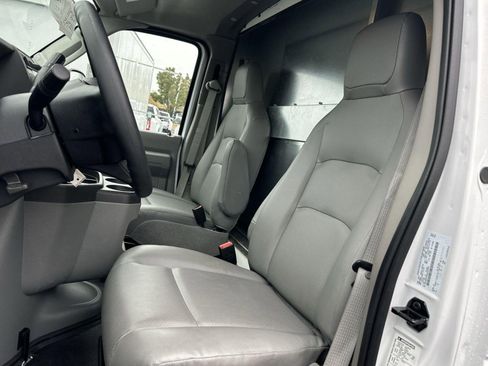 New 2025 Ford E-450 and Econoline 450 Super Duty w/ Power Equipment Group image 13