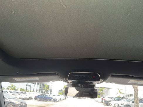 Certified 2025 Mercedes-Benz GLC 300 4MATIC image 14