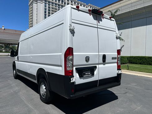 Used 2023 RAM ProMaster 3500 w/ Driver Convenience Group FWD image 9