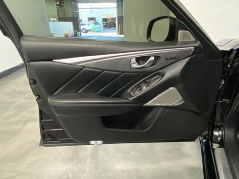 Used 2017 INFINITI Q50 Red Sport 400 image 42