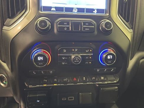 Used 2021 Chevrolet Silverado 1500 LTZ w/ LTZ Convenience Package II AWD/4WD image 25