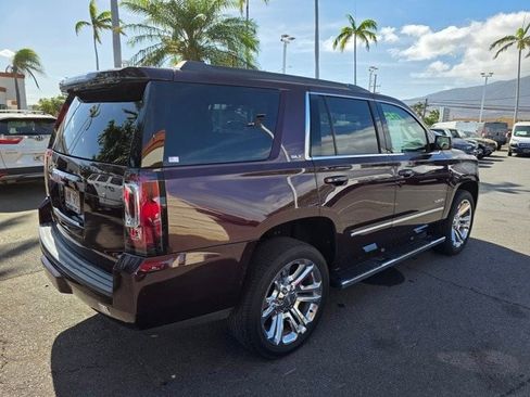 Used 2017 GMC Yukon SLT w/ Premium Edition image 5