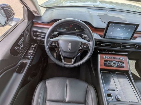 Used 2023 Lincoln Aviator Reserve AWD/4WD image 23