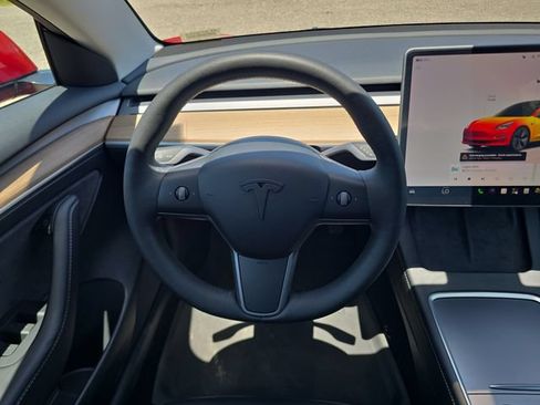 Used 2023 Tesla Model 3 Standard Range RWD image 10