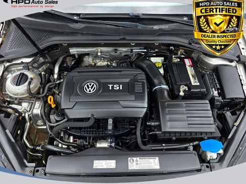 Used 2016 Volkswagen Golf S FWD image 20