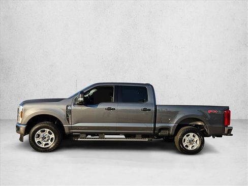 New 2026 Ford F250 XLT w/ FX4 Off-Road Package image 5