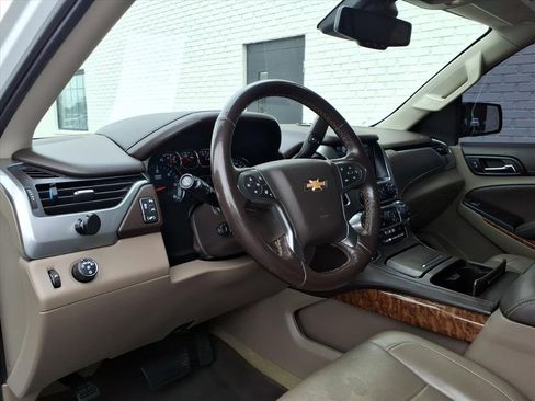 Used 2018 Chevrolet Tahoe Premier image 6