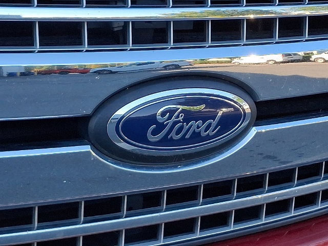 Used 2018 Ford F150 XLT w/ Equipment Group 302A Luxury AWD/4WD image 3