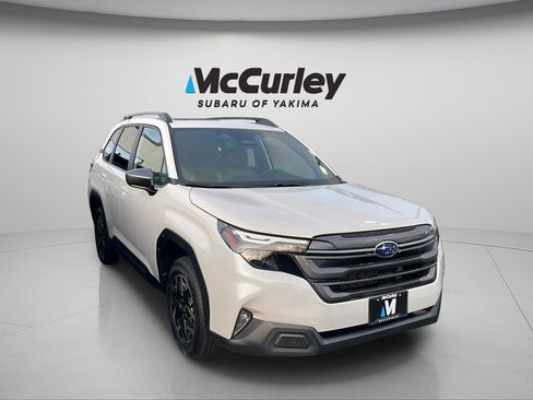 New 2026 Subaru Forester Premium image 4