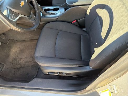Used 2018 Chevrolet Malibu LT image 6