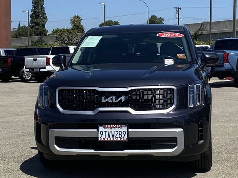 Used 2025 Kia Telluride LX FWD image 44