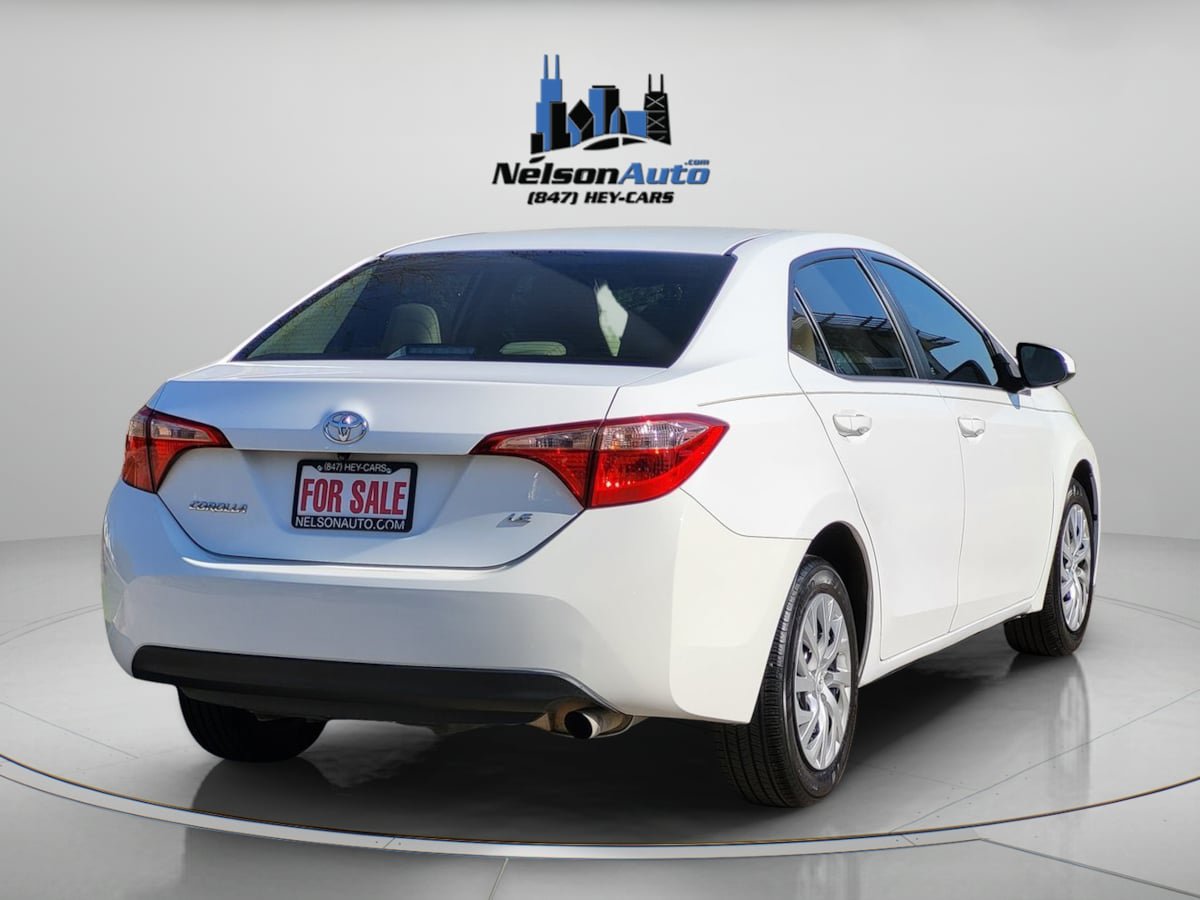 Used 2017 Toyota Corolla LE FWD image 4