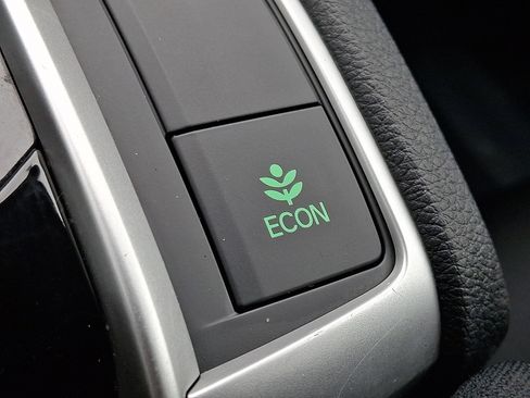 Used 2018 Honda Civic EX image 24