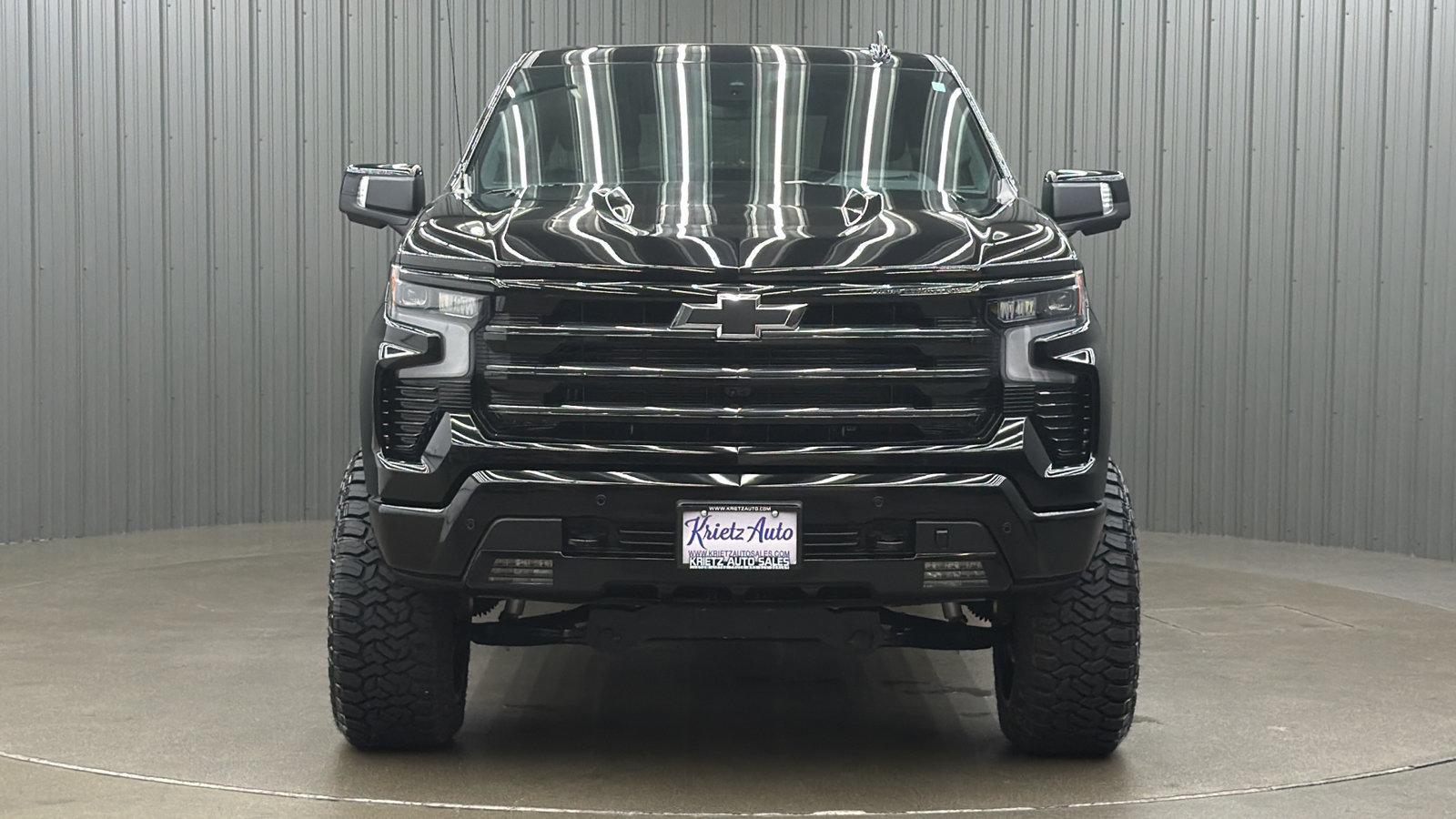 Used 2026 Chevrolet Silverado 1500 High Country w/ Midnight Edition AWD/4WD image 8