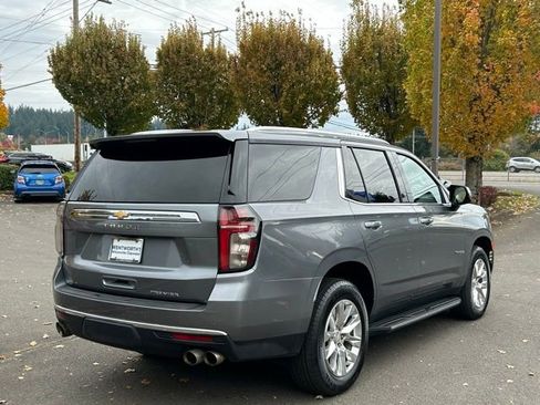 Used 2021 Chevrolet Tahoe Premier w/ Premium Package image 7
