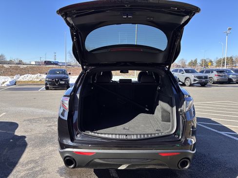 New 2026 Alfa Romeo Stelvio Sprint w/ Convenience Package image 33