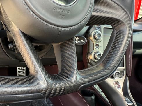Used 2018 McLaren 720S RWD image 39
