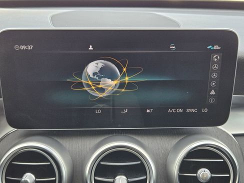 Used 2020 Mercedes-Benz C 300 C 300 image 21