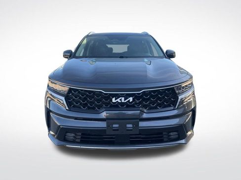 Used 2022 Kia Sorento EX w/ Panoramic Sunroof Package AWD/4WD image 2