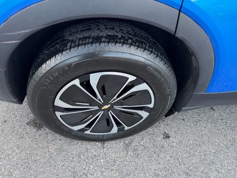 Used 2024 Chevrolet Blazer EV LT image 13