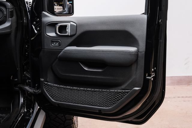 Used 2024 Jeep Wrangler Unlimited Rubicon 392 AWD/4WD image 88