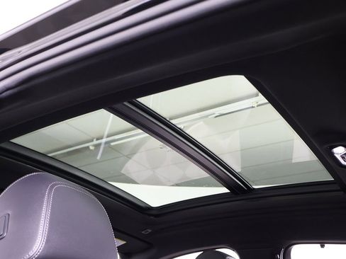 Used 2021 BMW X6 xDrive40i w/ Premium Essential Package image 25