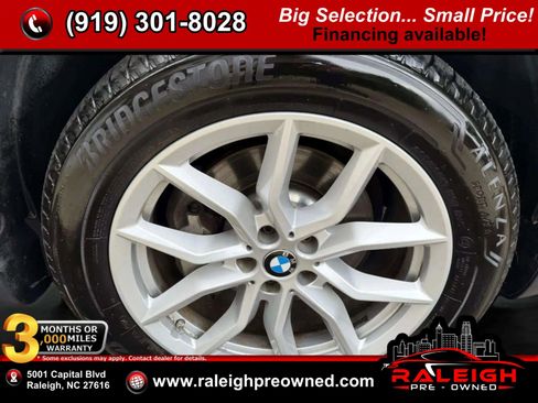 Used 2019 BMW X5 xDrive40i w/ Convenience Package image 41