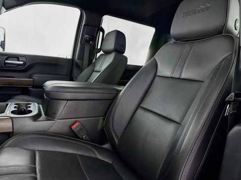 Used 2023 Chevrolet Silverado 2500 High Country w/ LPO, Dark Essentials Package AWD/4WD image 35