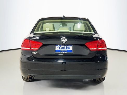 Used 2013 Volkswagen Passat 2.5 SE image 7