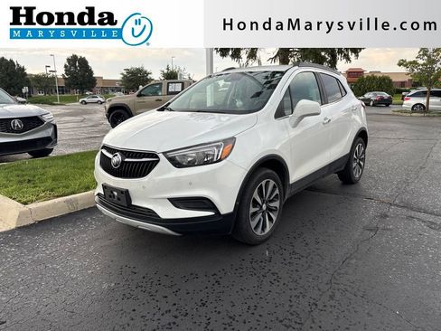 Used 2021 Buick Encore Preferred w/ Safety Package II AWD/4WD image 1