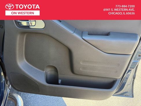 Used 2015 Nissan Frontier PRO-4X image 22