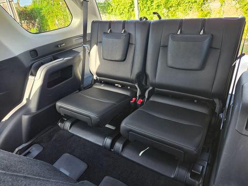 Used 2016 Toyota 4Runner SR5 Premium AWD/4WD image 12