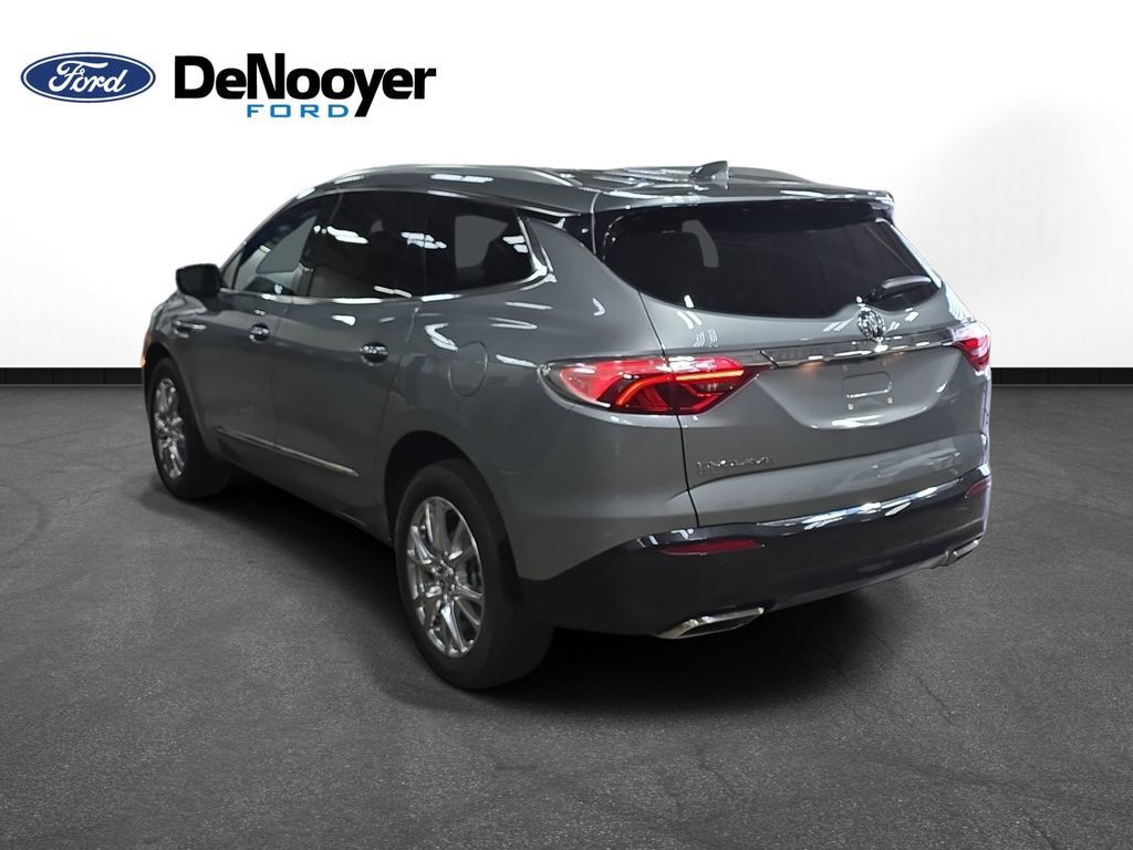 Used 2023 Buick Enclave Essence w/ Experience Buick Package AWD/4WD image 8