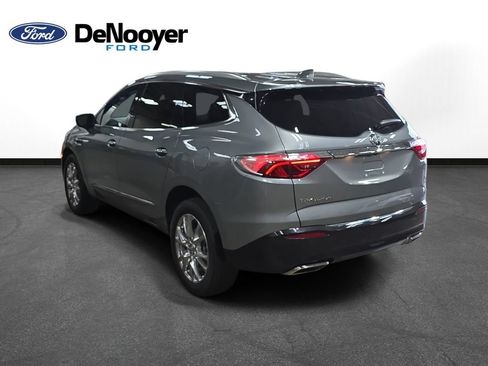 Used 2023 Buick Enclave Essence w/ Experience Buick Package AWD/4WD image 8