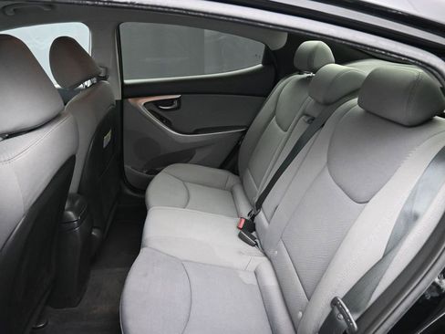 Used 2013 Hyundai Elantra GLS w/ Preferred Pkg image 20