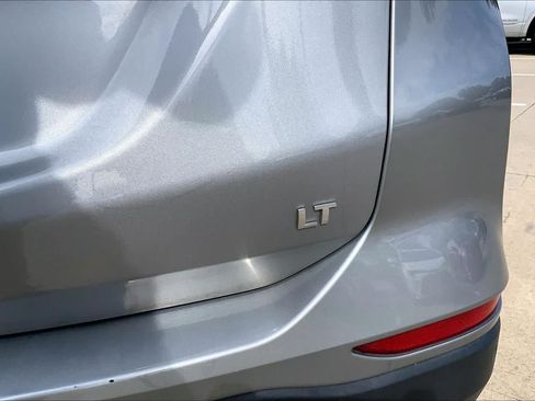 Used 2024 Chevrolet Equinox LT FWD image 10