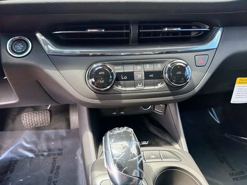 New 2026 Buick Envista Sport Touring w/ Convenience I Package FWD image 25