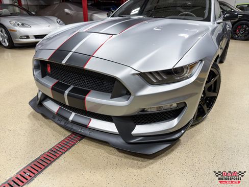 Used 2020 Ford Mustang Shelby GT350R w/ GT350R Equipment Group 920A image 35